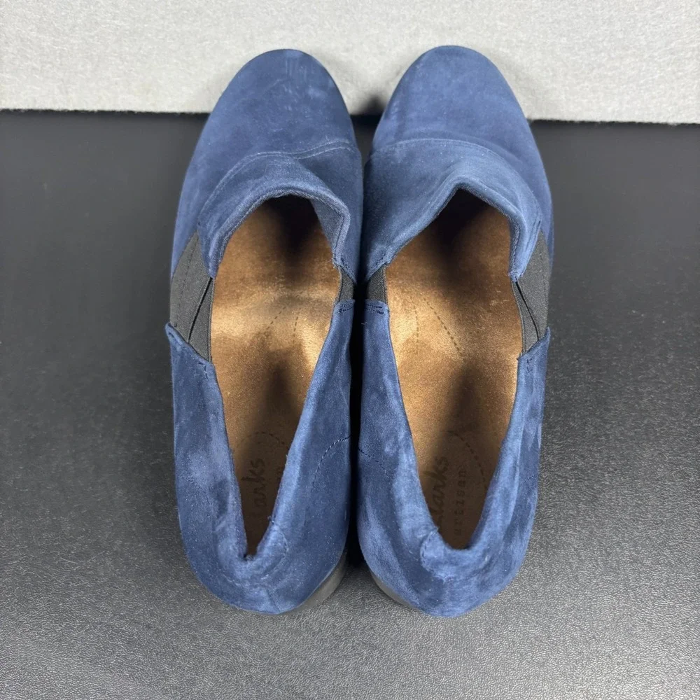 Clarks Artisan Daelyn Monarch Blue Suede Loafers Womens 9M 26130731 Comfort Shoe